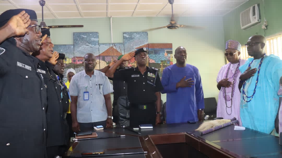 CP Ojajuni moves to strengthen security at OOU Ibogun campus , announces Police post