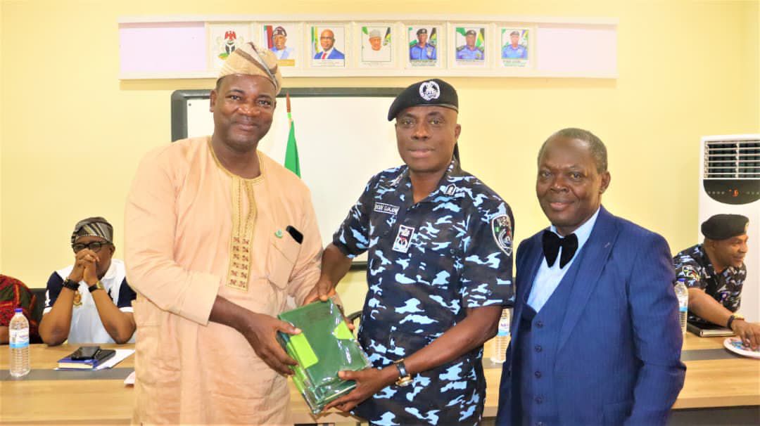 Ogun Police, Surveyors Move Against Land Fraud, Impersonation
