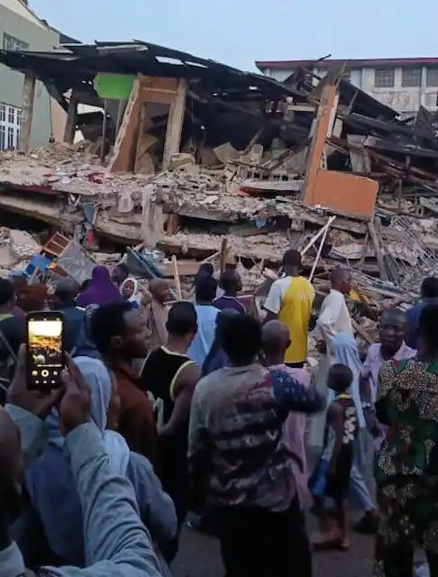 Many feared trapped as two-storey building collapses in Ogun